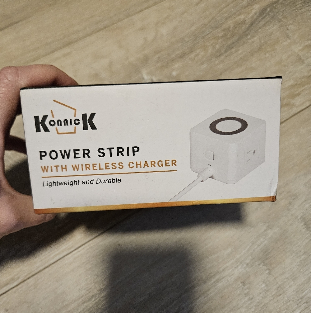 New KonnicK Power Strip with Wireless Charger